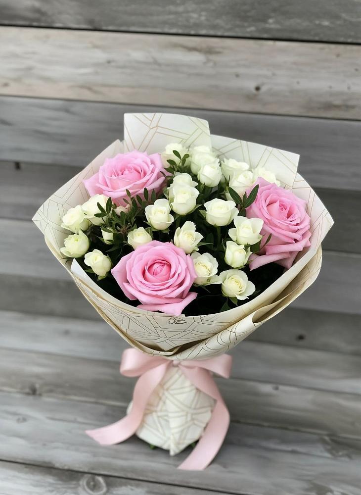 Букет цветов из: Розы в Больших Ключах