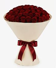 Букет 101 Бордовая роза Блэк Бакарра в Больших Ключах