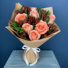 Букет цветов из:  Розы и Альстромерии #REPLACE_PRED# Больших Ключах