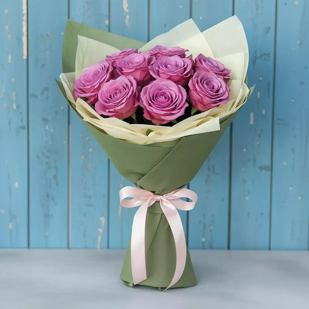 Букет Розы Фёрст Леди в Больших Ключах