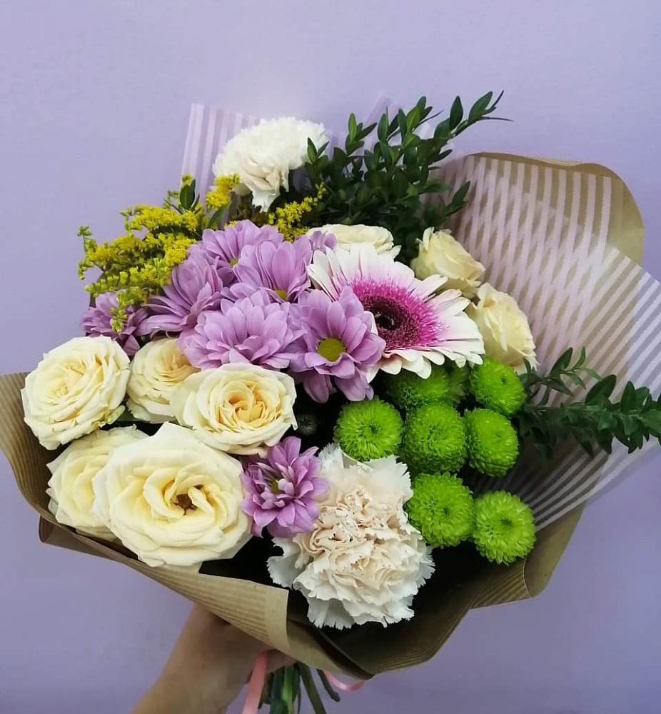 Букет цветов из: Хризантемы, Розы, Гвоздики и Герберы в Больших Ключах