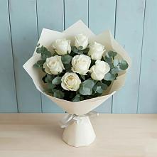 Букет Белые розы в Эвкалипте в Больших Ключах